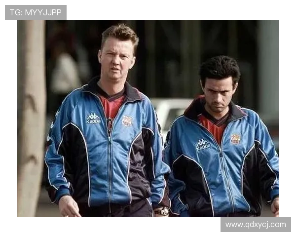 FPX战队的荣耀与挑战：从默默无闻到Major赛的巅峰之路